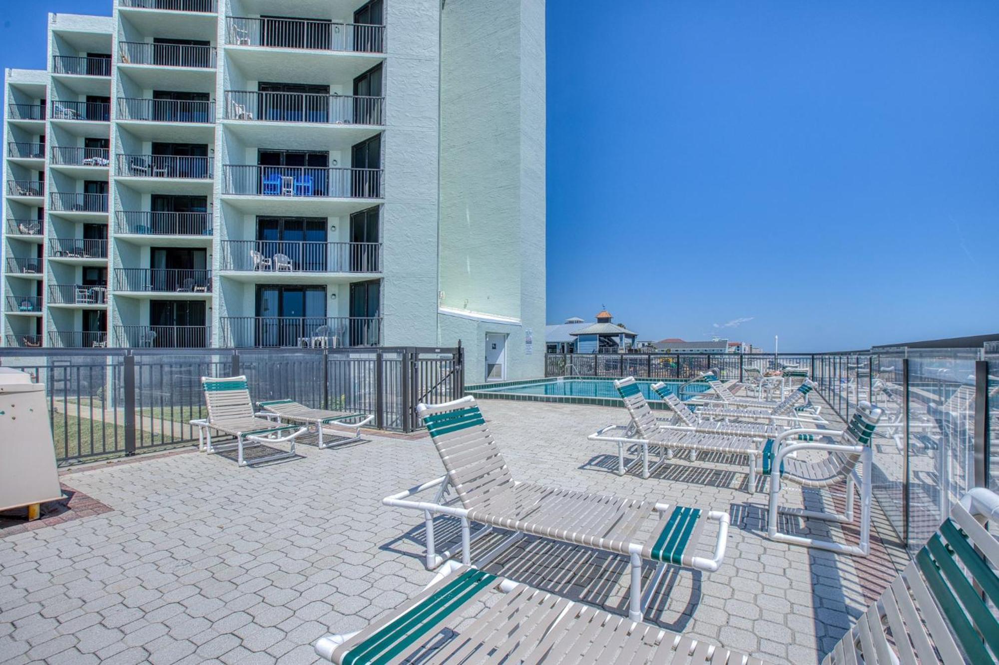 Ocean View With A Beachfront Pool At Ocean Trillium Condo ~ 702 New Smyrna Beach Eksteriør bilde